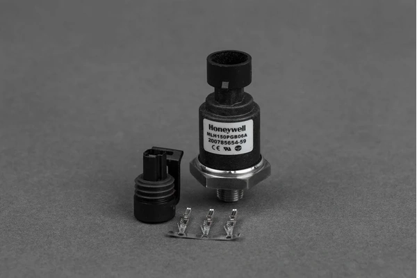 Emtron Honeywell 2000psi Sensor and Plug